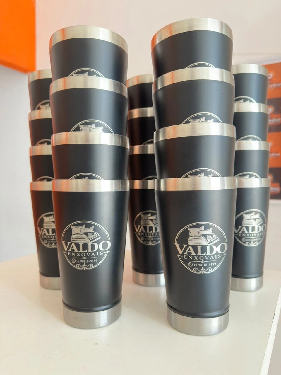 Kit de Copos Térmicos Personalizados